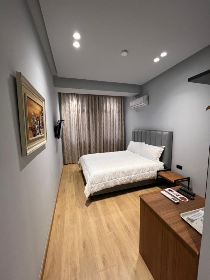 Bujtina Apsus Hotel Berat Bagian luar foto