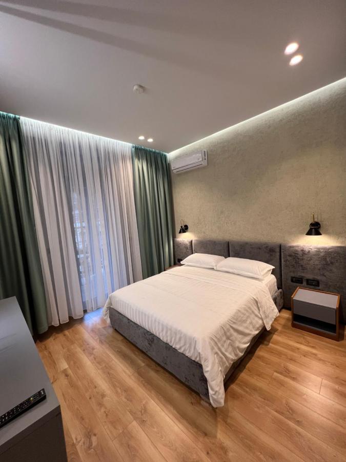 Bujtina Apsus Hotel Berat Bagian luar foto