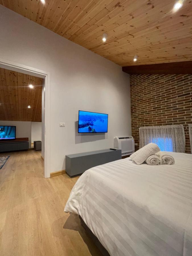 Bujtina Apsus Hotel Berat Bagian luar foto